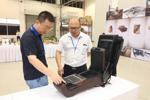 巴斯特的极致天窗工艺澳门新葡京网站遇见伟(图17)